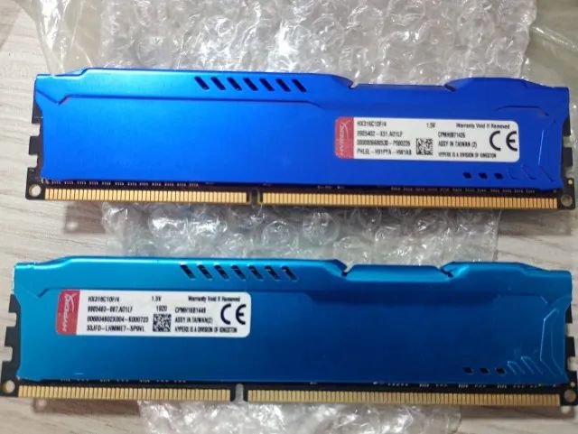 2 pentes de Memoria Gamer 4gb Ddr3 1600 Mhz Kingston Hyperx Fury - Foto 3