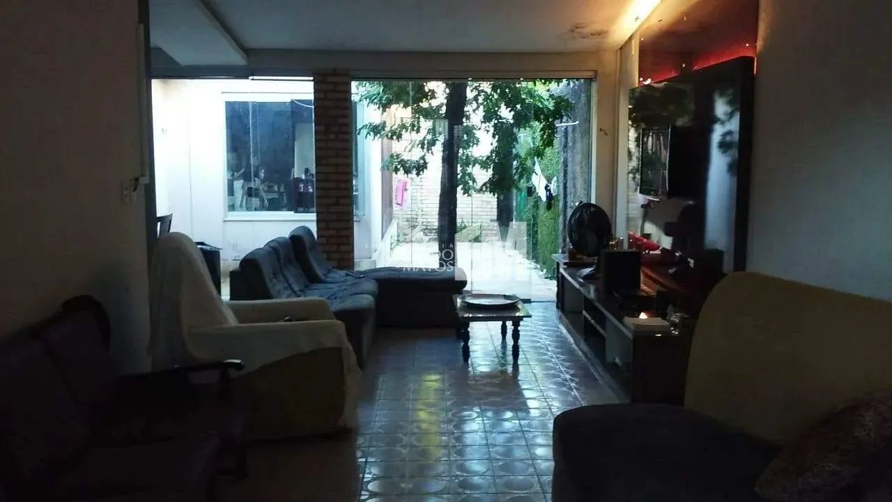 Casa à venda com 3 quartos - Teresina/PI