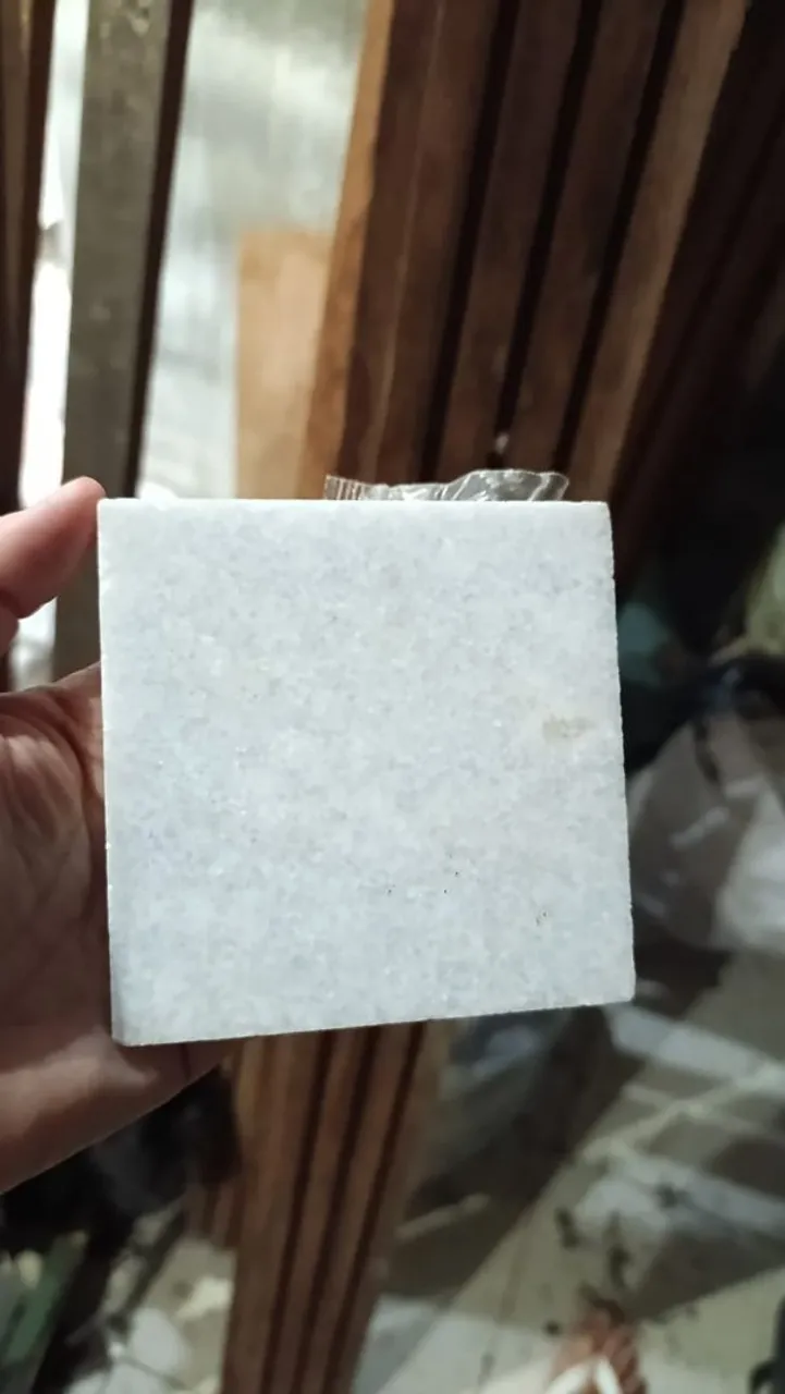 Bloco de Mármore branco 150 reais o m2