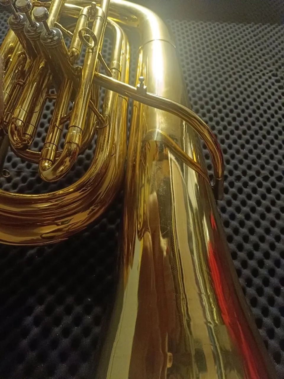Tuba Conn em Bb - Foto 3
