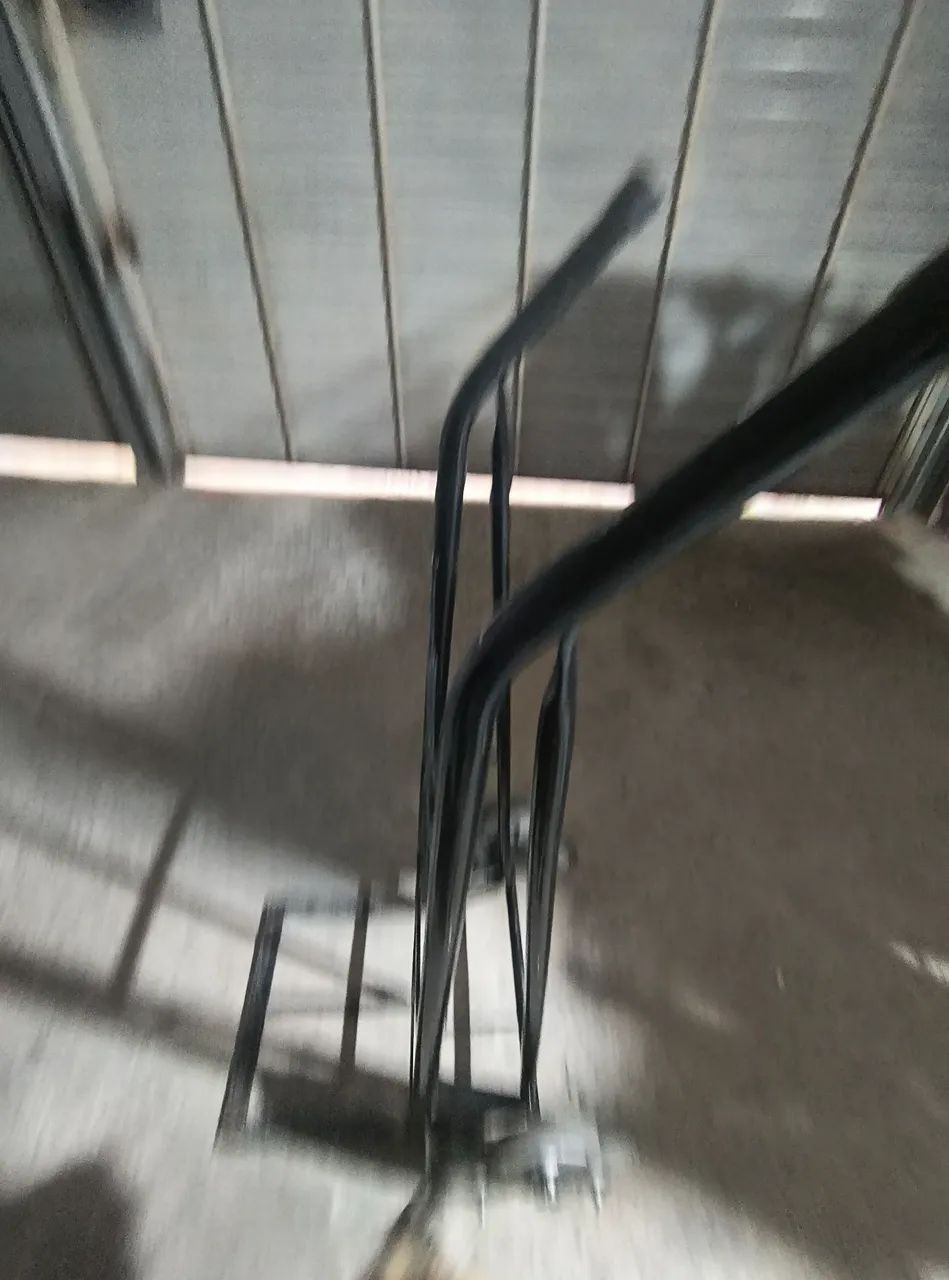 Carrinho de mão de ferro para escada  - Foto 6