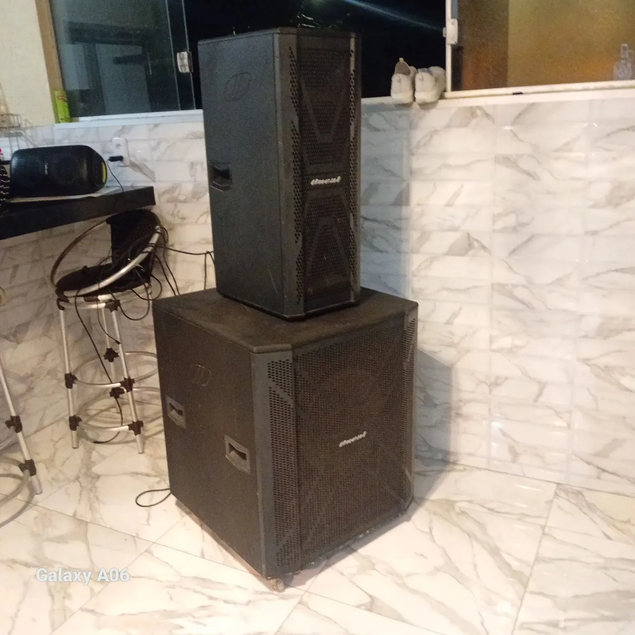 Caixa de som Oneal profissional D'Sound