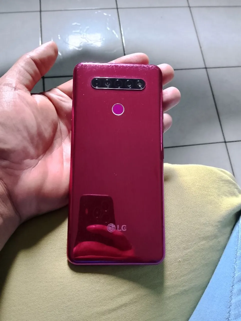 LG k51s com resistência militar 