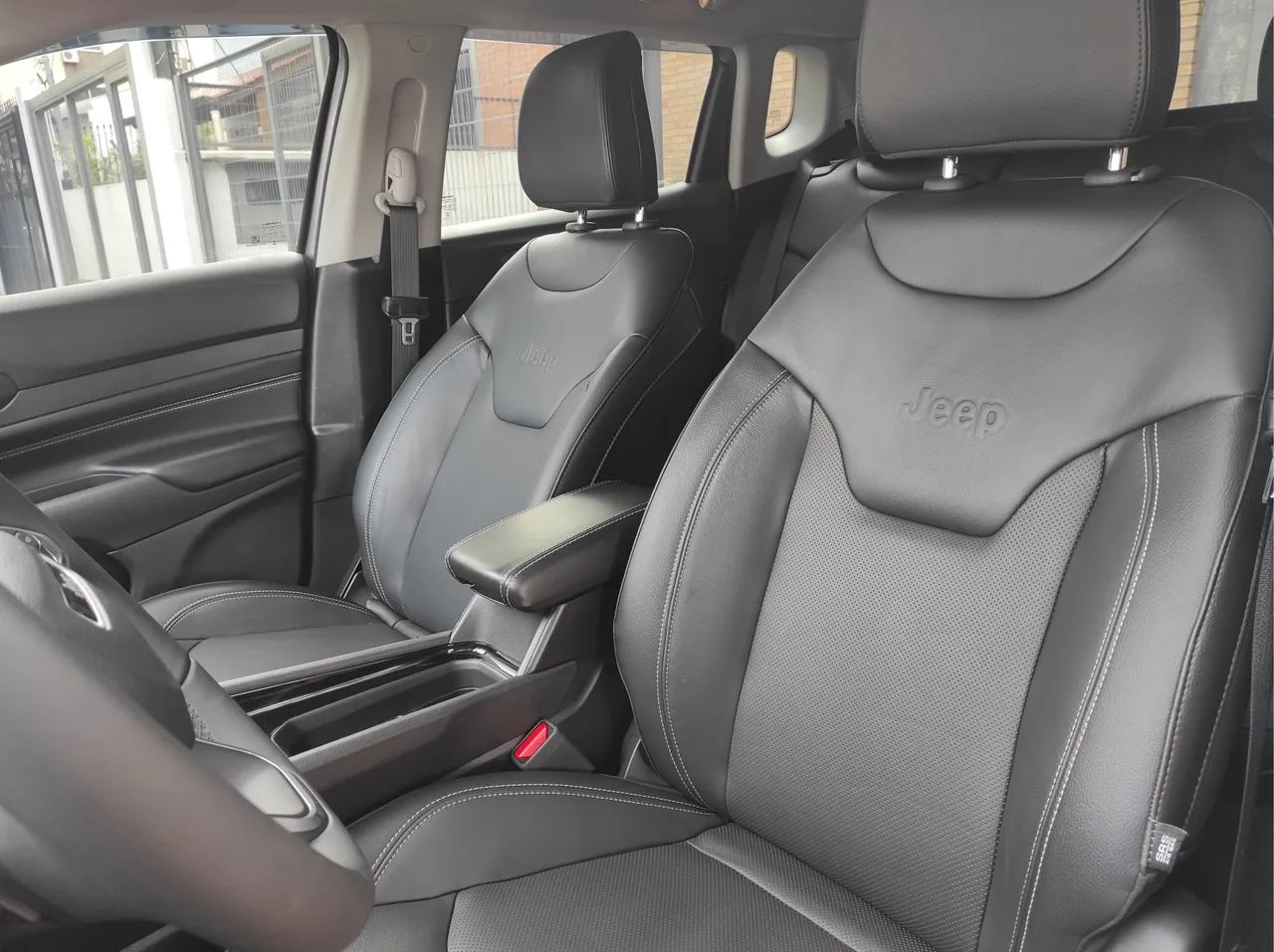 Jeep Compass Long. TD 350 2.0 4X4  2023 único dono 36 mil km impecável  - Foto 10