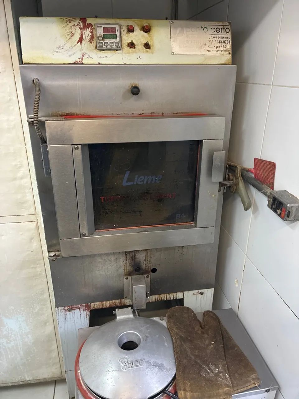 Vendo forno a gás 4 esteiras