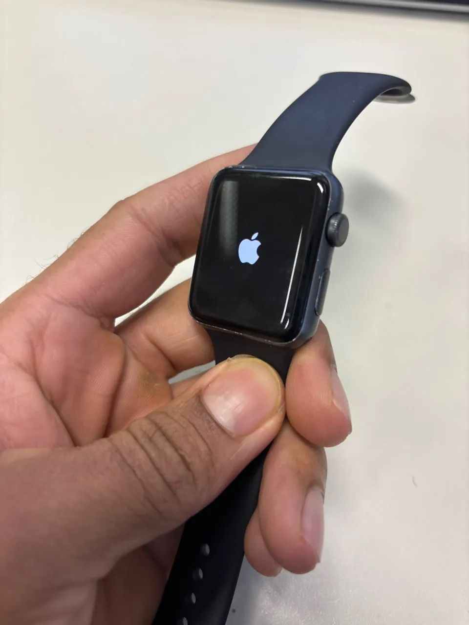 Apple Watch Séries 3 - 42 mm - Foto 2