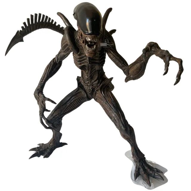 Alien Xenomorfo Big Figure Especial Color Edition Furyu - Hobbies