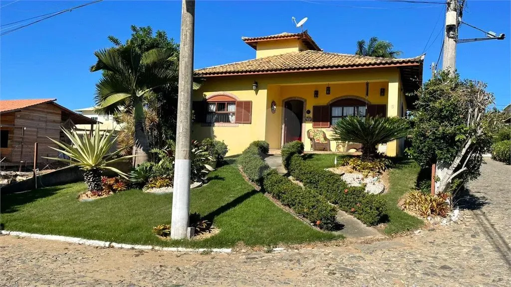 Condomínio com 3 quartos à venda em Rasa - RJ