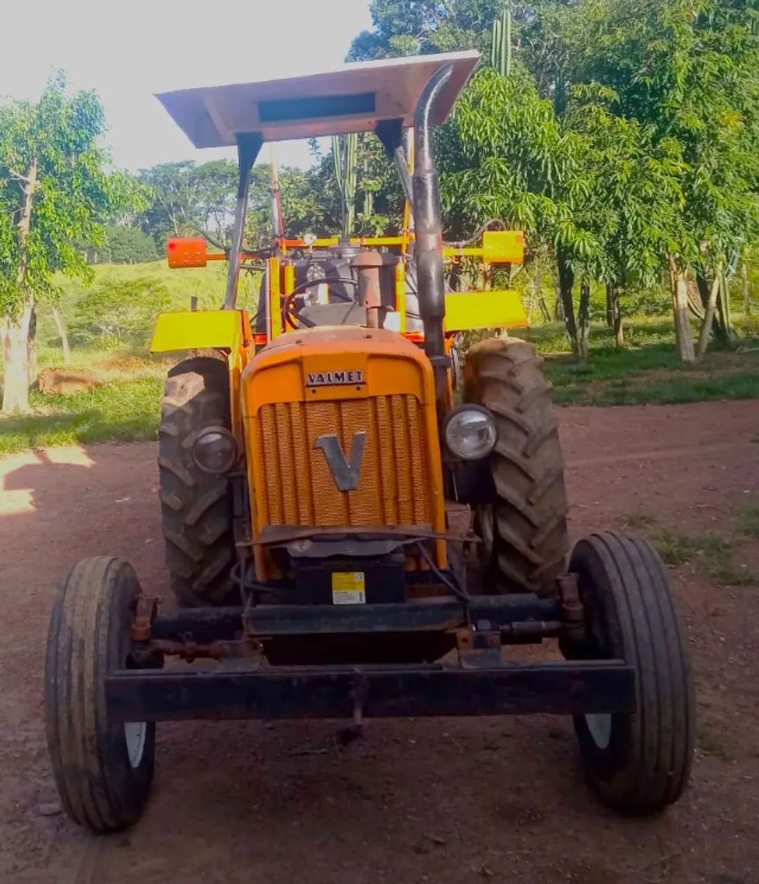 Trator Valmet Forte, Econômico e Pronto para o Trabalho - Foto 3