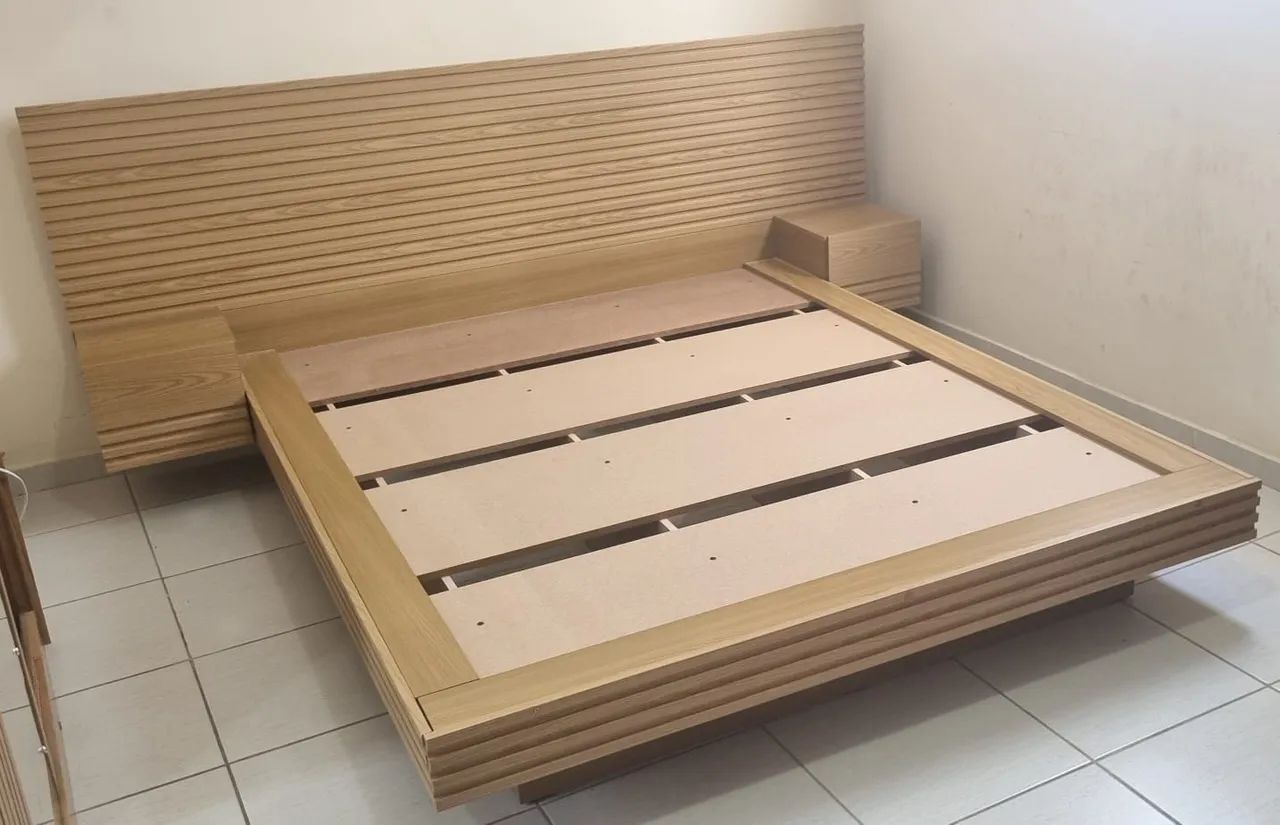 Cama Casal/Queen com Cabeceira e Mesa de Apoio flutuante  - Foto 4