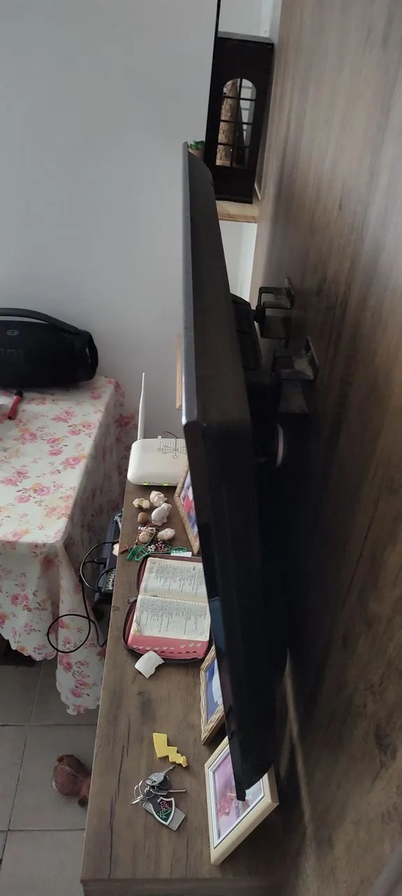 TV Philco 39" HD com conversor digital. - Foto 4