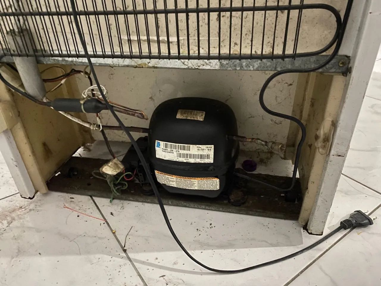 Geladeira com defeito antiga  - Foto 3