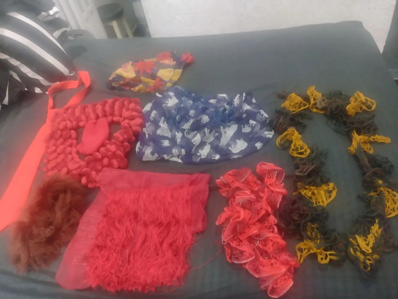 Lenços e Acessórios de Moda - Diversos Modelos - Foto 2