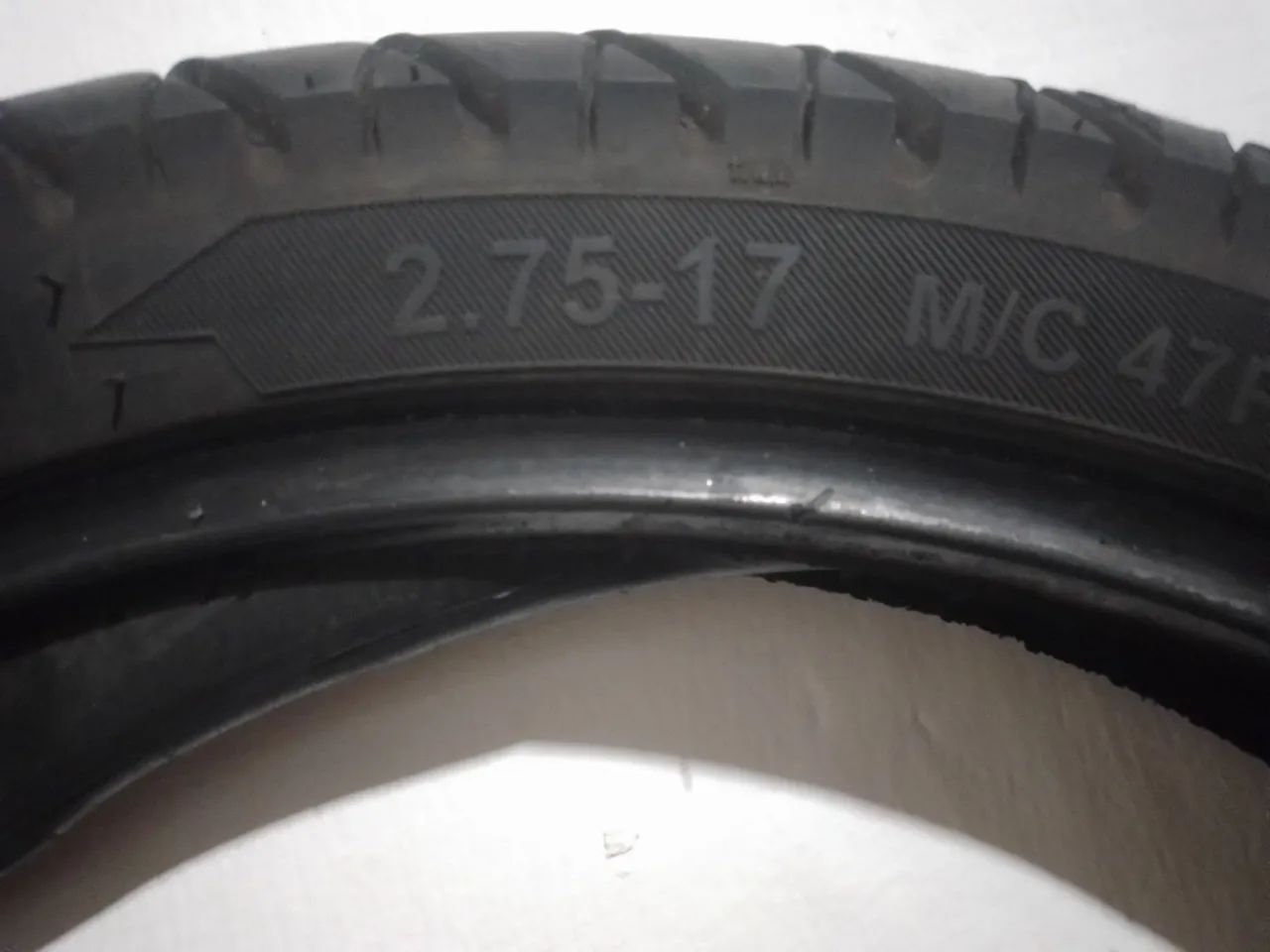 Pneu de moto mottu aro 17 - Foto 2