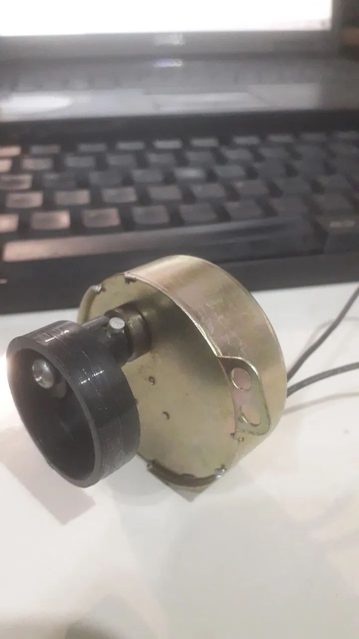 Motor de oscilador de climatizador elgin modelo fce-75br-1 127 v - Foto 2