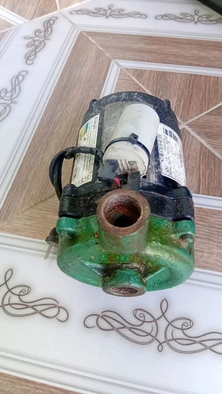 Shinaider Pump