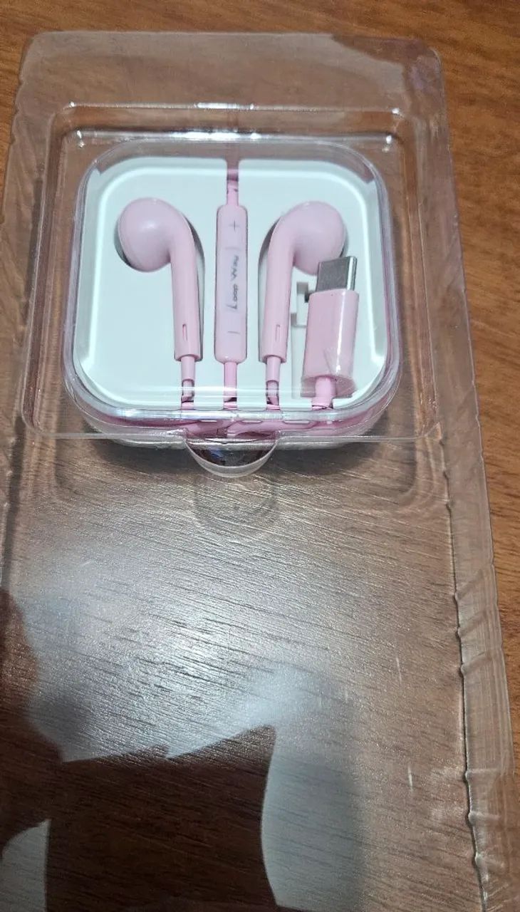 Fone de Ouvido com Conector USB-C - Foto 4