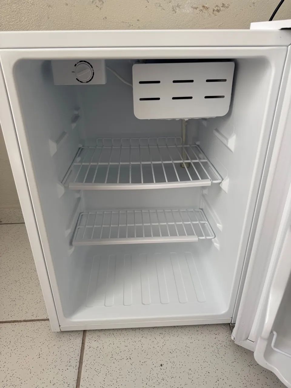 Frigobar Philco PFG85B - Foto 5