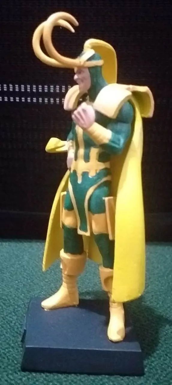Loki - Coleção de Miniaturas Marvel Eaglemoss n. 37 - Foto 3