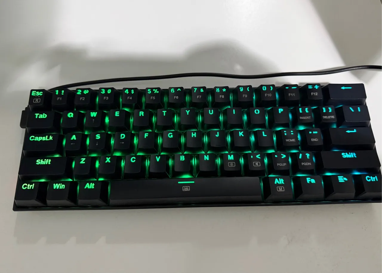 Teclado mecânico redragon K630RGB