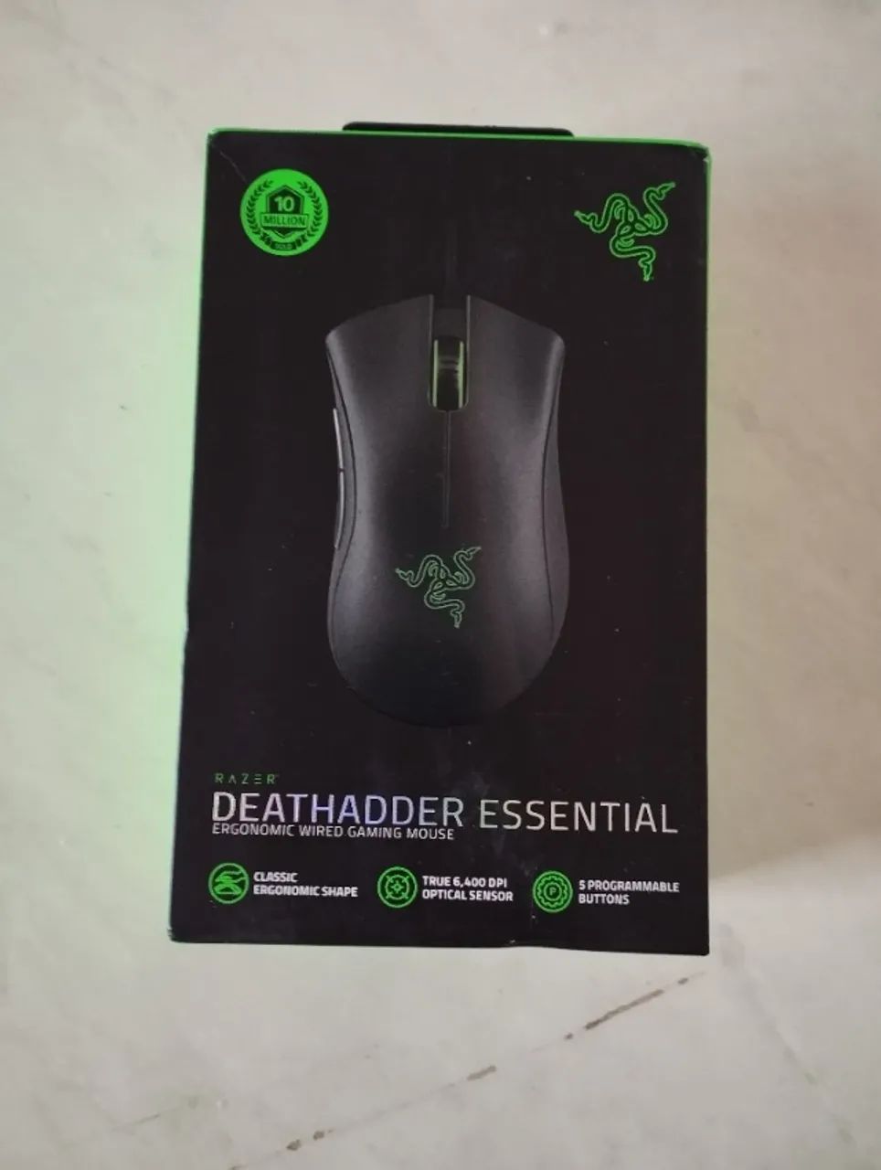 Mouse Razer Deathadder essencial / Novo na caixa 