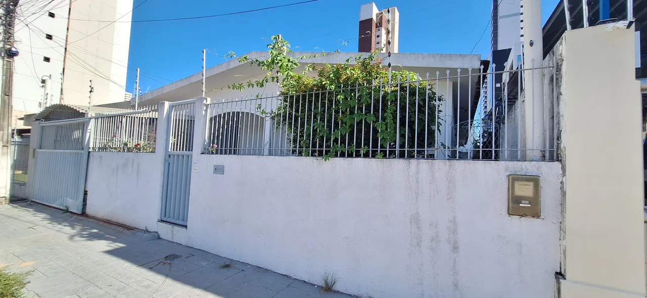 Casa Comerciclo para LOCAÇÃO em Lagoa Nova