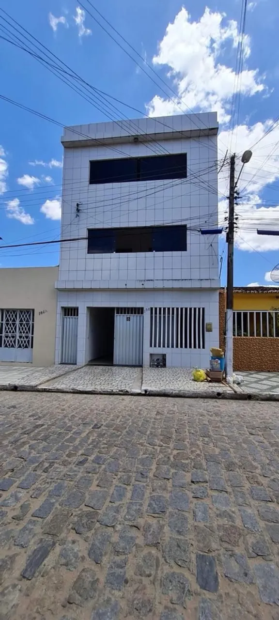 Aluguel de casa no Térreo em Arapiraca. Próximo ao Colégio Estadual Quintella Cavalcante