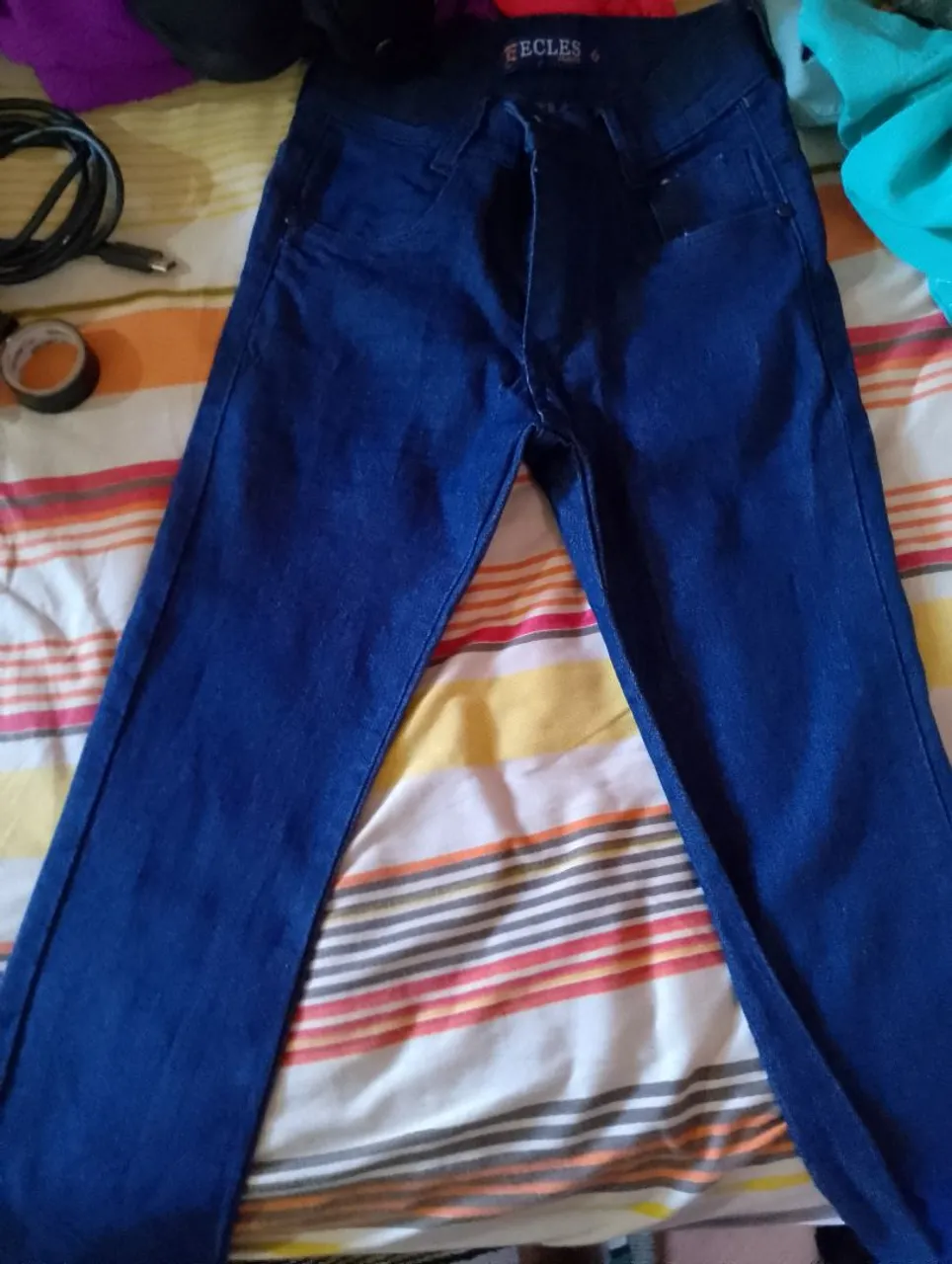 Calça Jeans Azul Escuro - Conforto e Estilo!