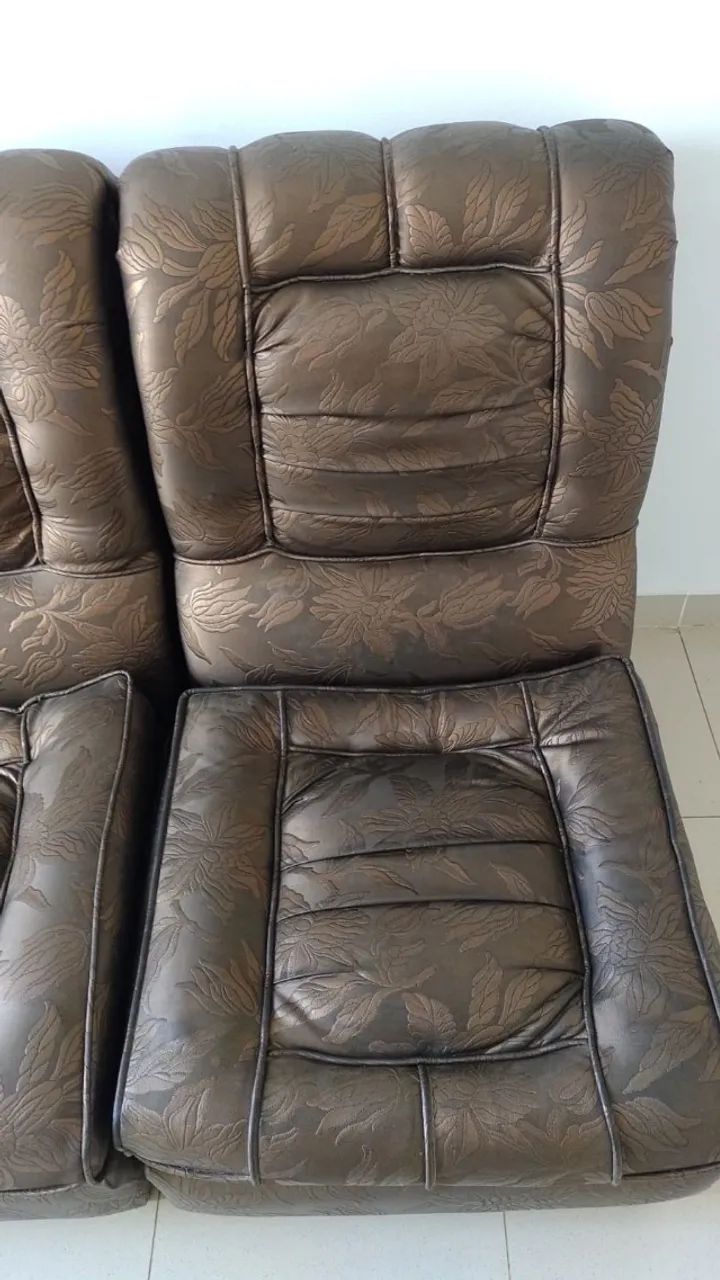 Poltronas de estilo único, em courvin, intercambiáveis - Foto 2
