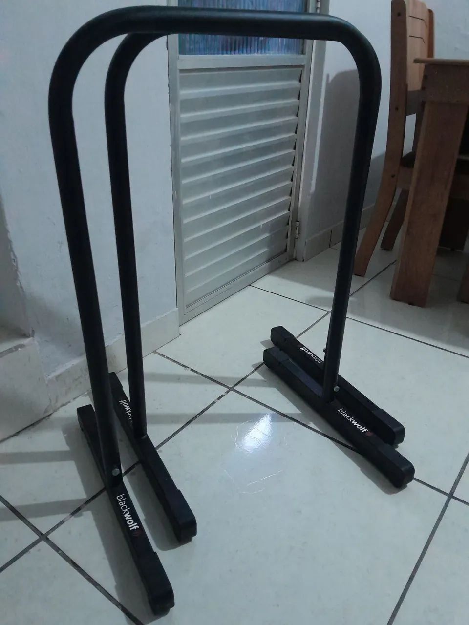 Barras Paralelas Móveis - Foto 3