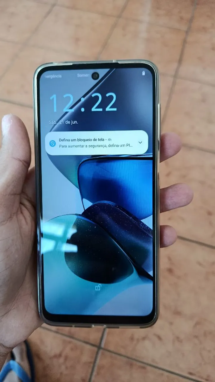 MotoG 23 semi-novo + carregador original