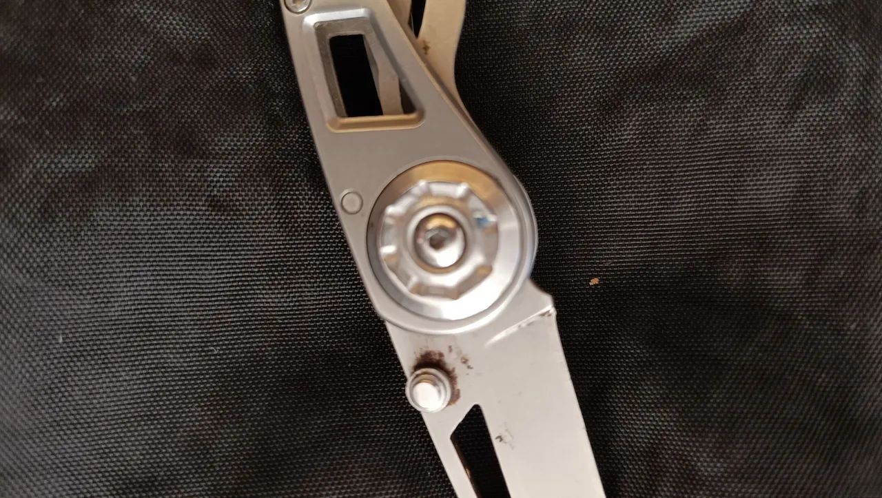 Gerber pequeno aço inox original impecável pouquíssimo usovete de bolso para camping - Foto 2