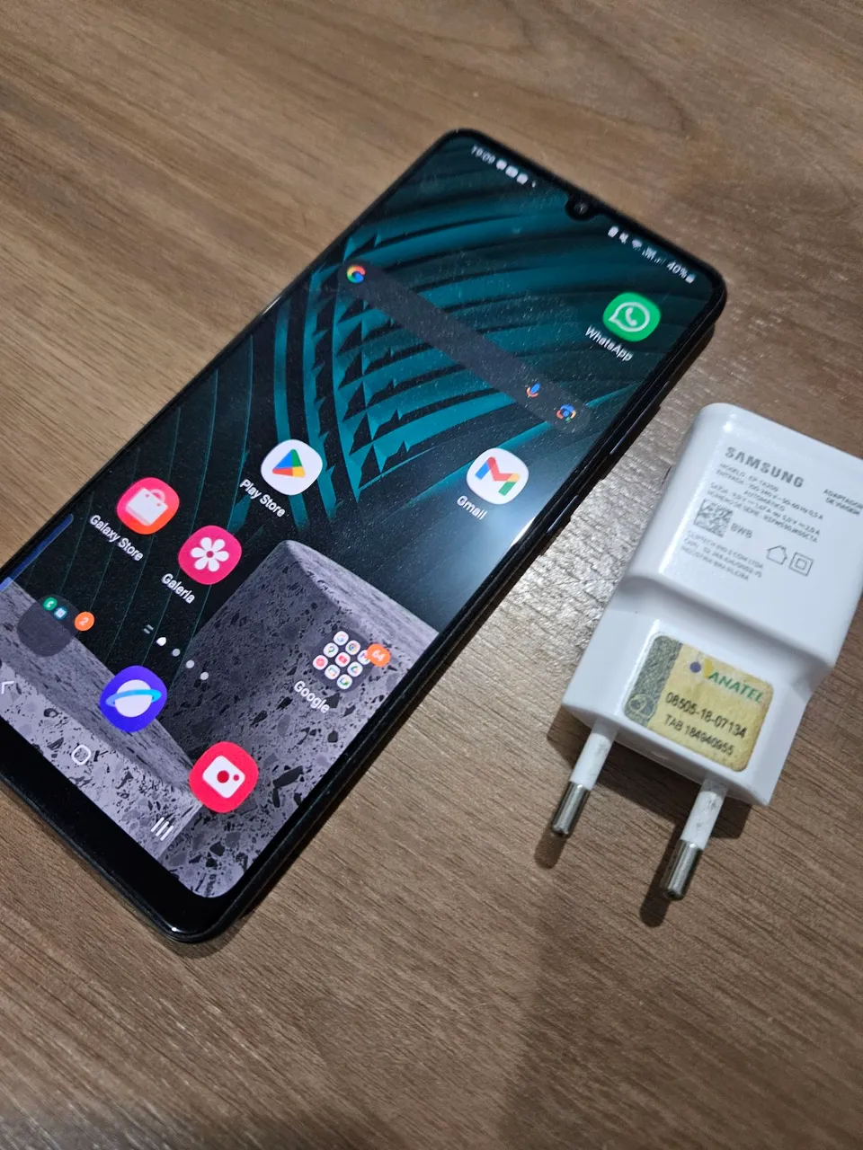 Smartphone Samsung A31 impecável