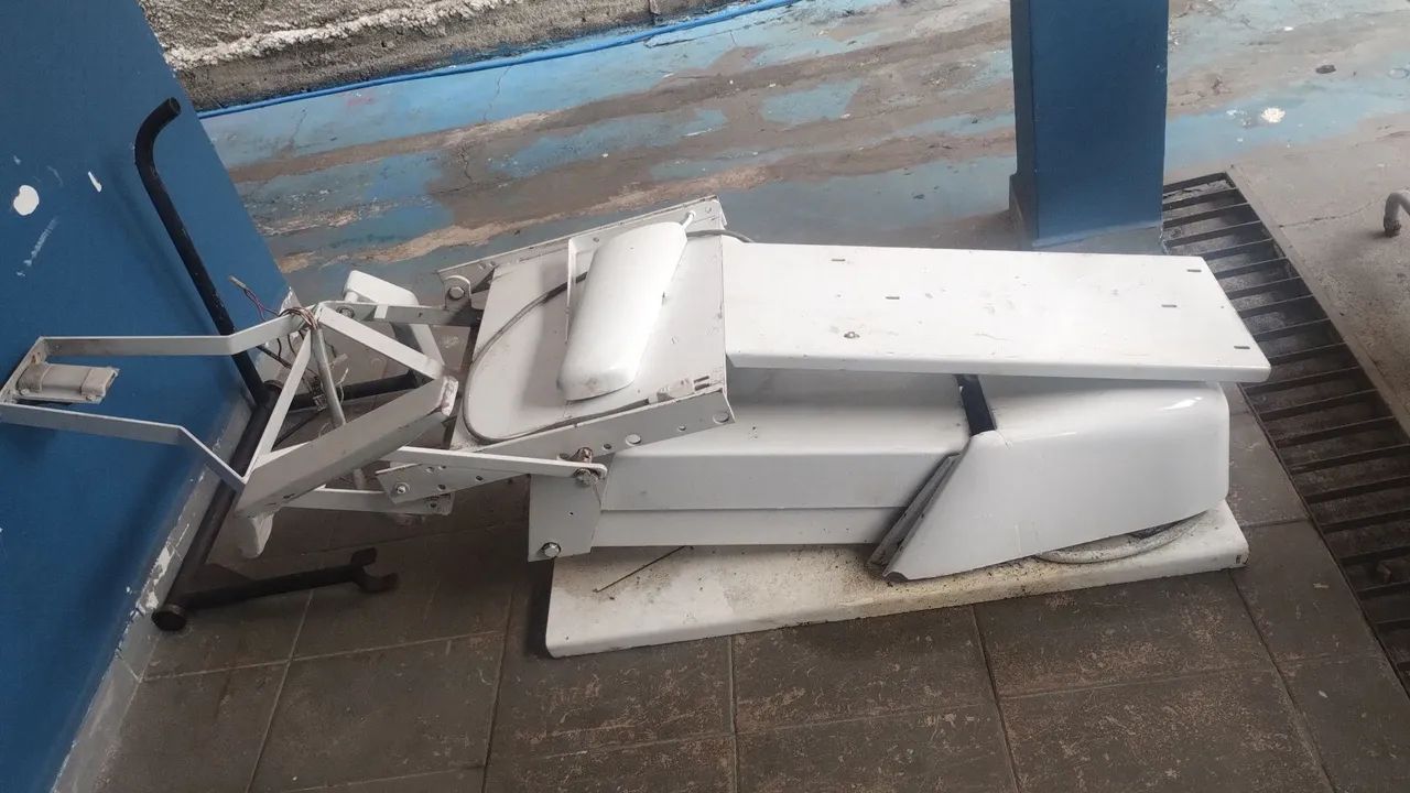 Cadeira de Dentista Usada  - Foto 2