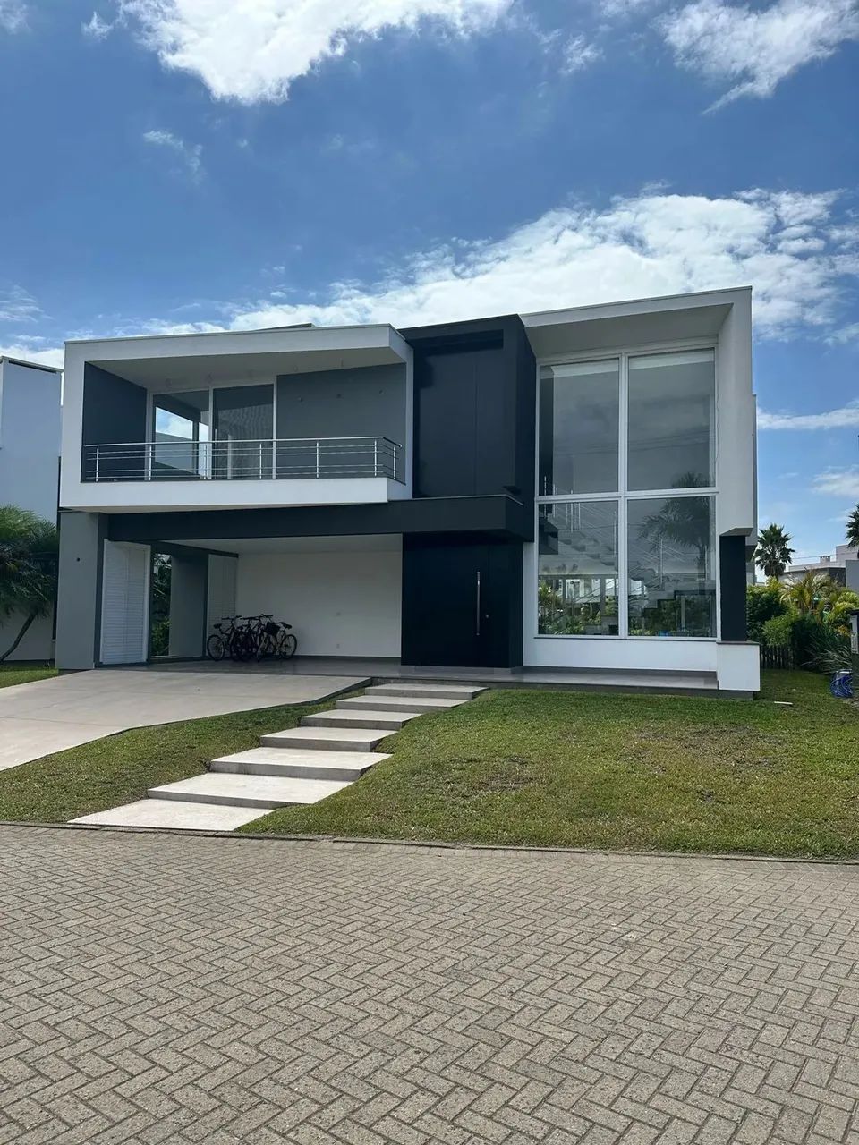 Sobrado à venda com 410 m2 e  5 suítes no Condominio Ocean Side em Torres RS - Foto 2
