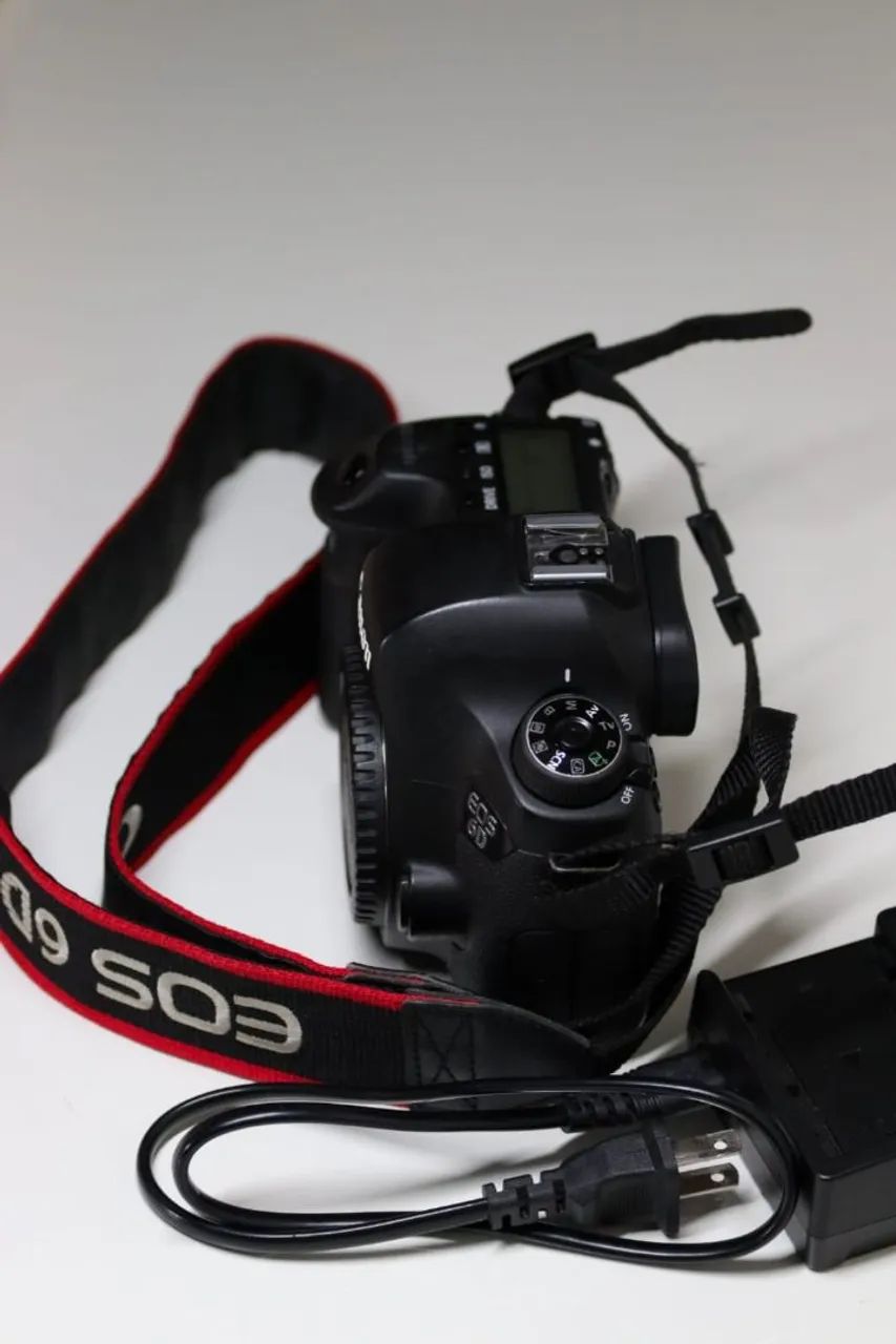 Canon 6D - Somente o Corpo - Excelente Estado - Foto 6