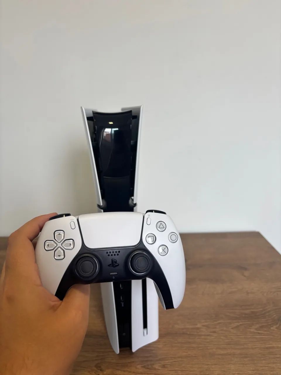 PS5 SLIM MÍDIA FÍSICA + 06 meses de garantia  - Foto 4