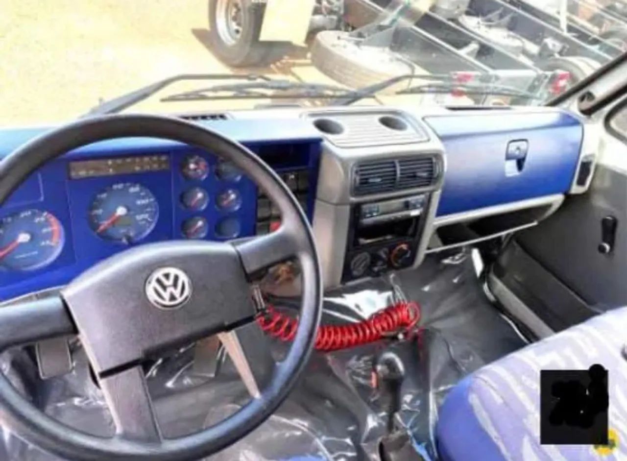 CAMINHÃO CAÇAMBA VOLKSWAGEN - Foto 2