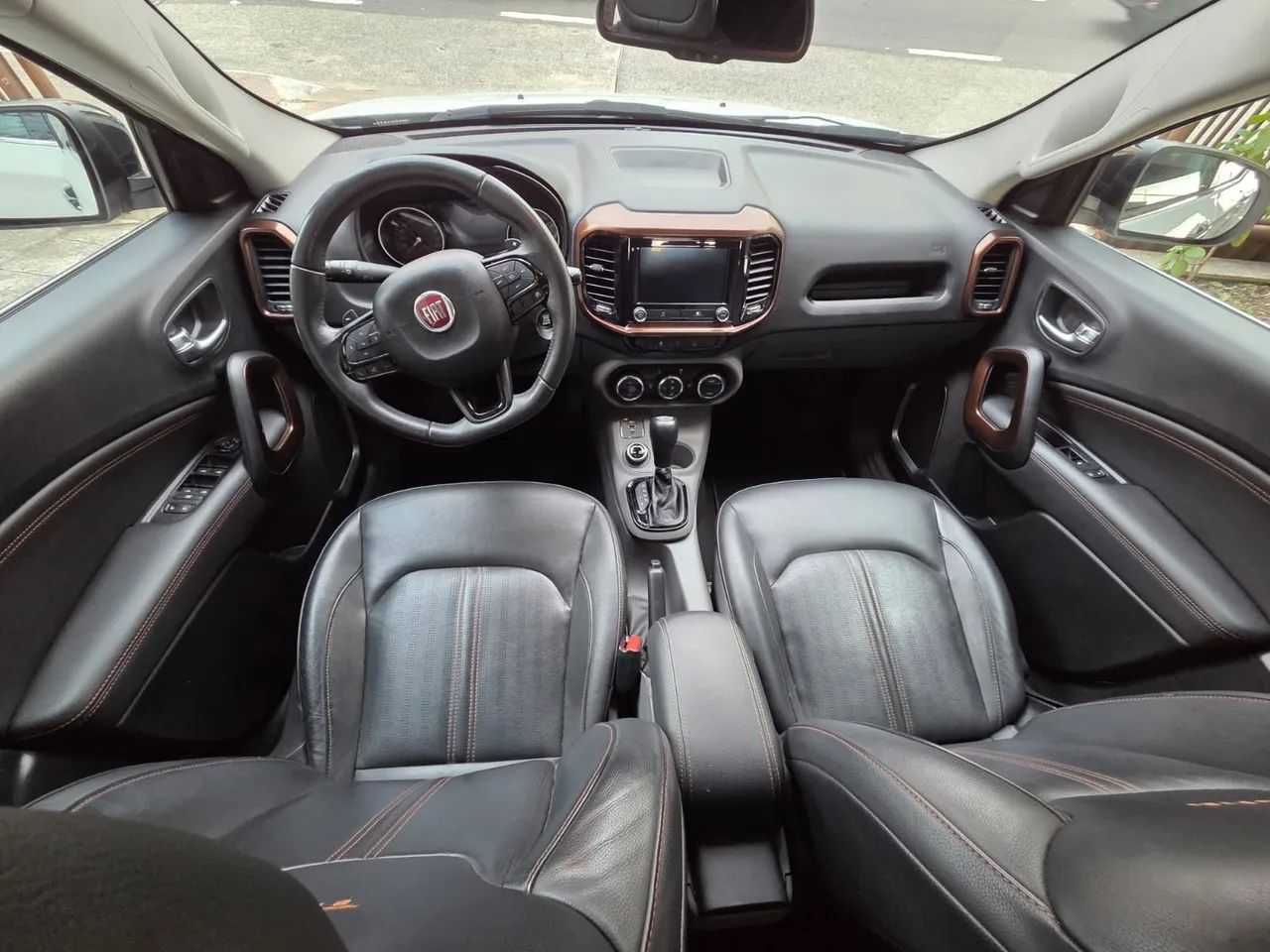 Fiat Toro Volcano 2.0 16V 4X4 TB Diesel Aut. 2021 - Foto 12
