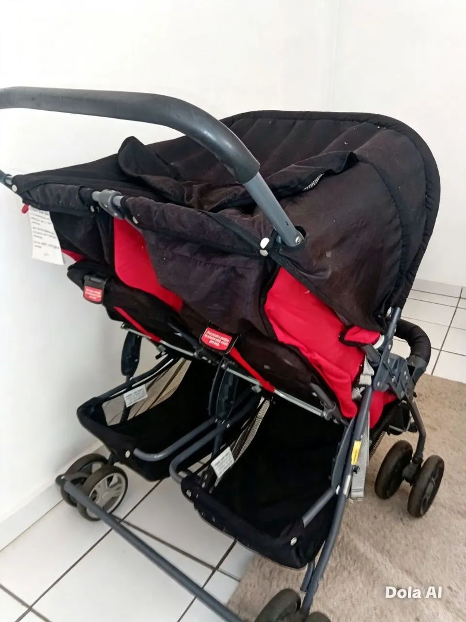 Carrinho de bebê para gêmeos  - Foto 3
