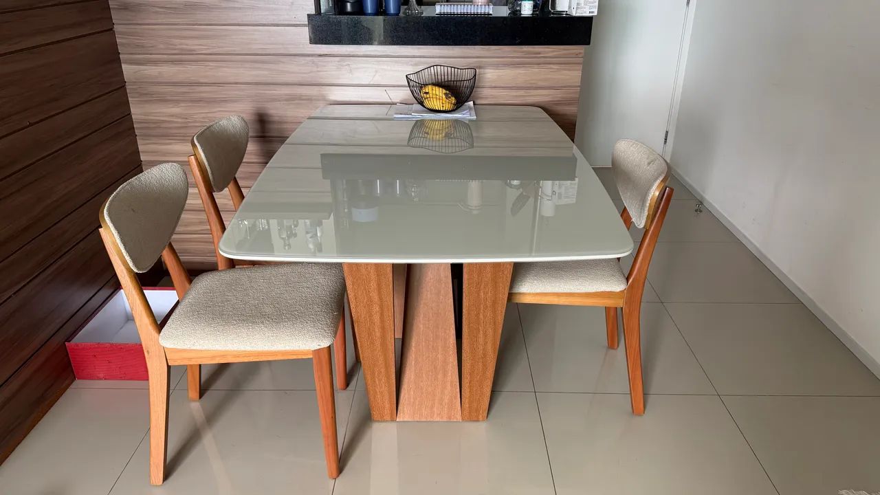 Mesa de Jantar 6 lugares 