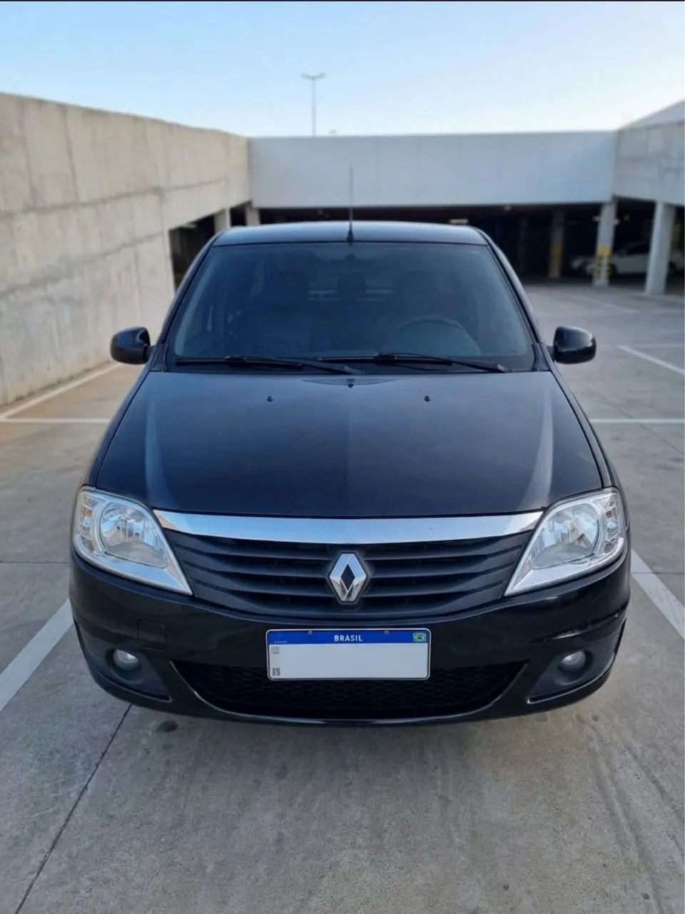 Renault Logan Expression Hi-flex 1.6 16V 4P AUT 2013 - Foto 2