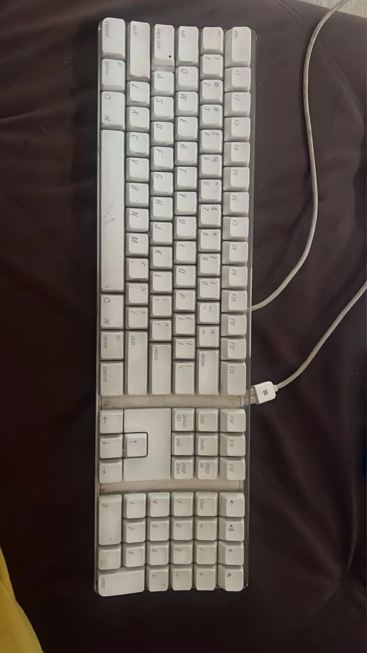 Teclado Apple Keyboard 