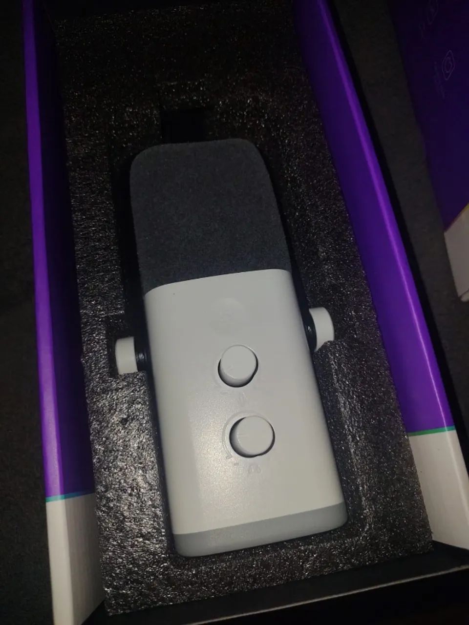 MICROFONE GAMER RGB FIFINE BRANCO - Foto 5
