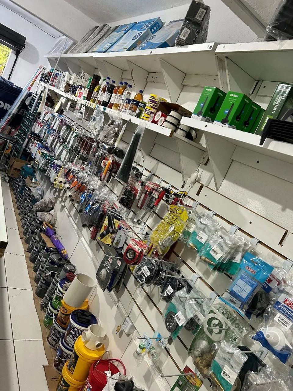 Vendo loja com todo o material de construção ( loja montada) - Foto 4