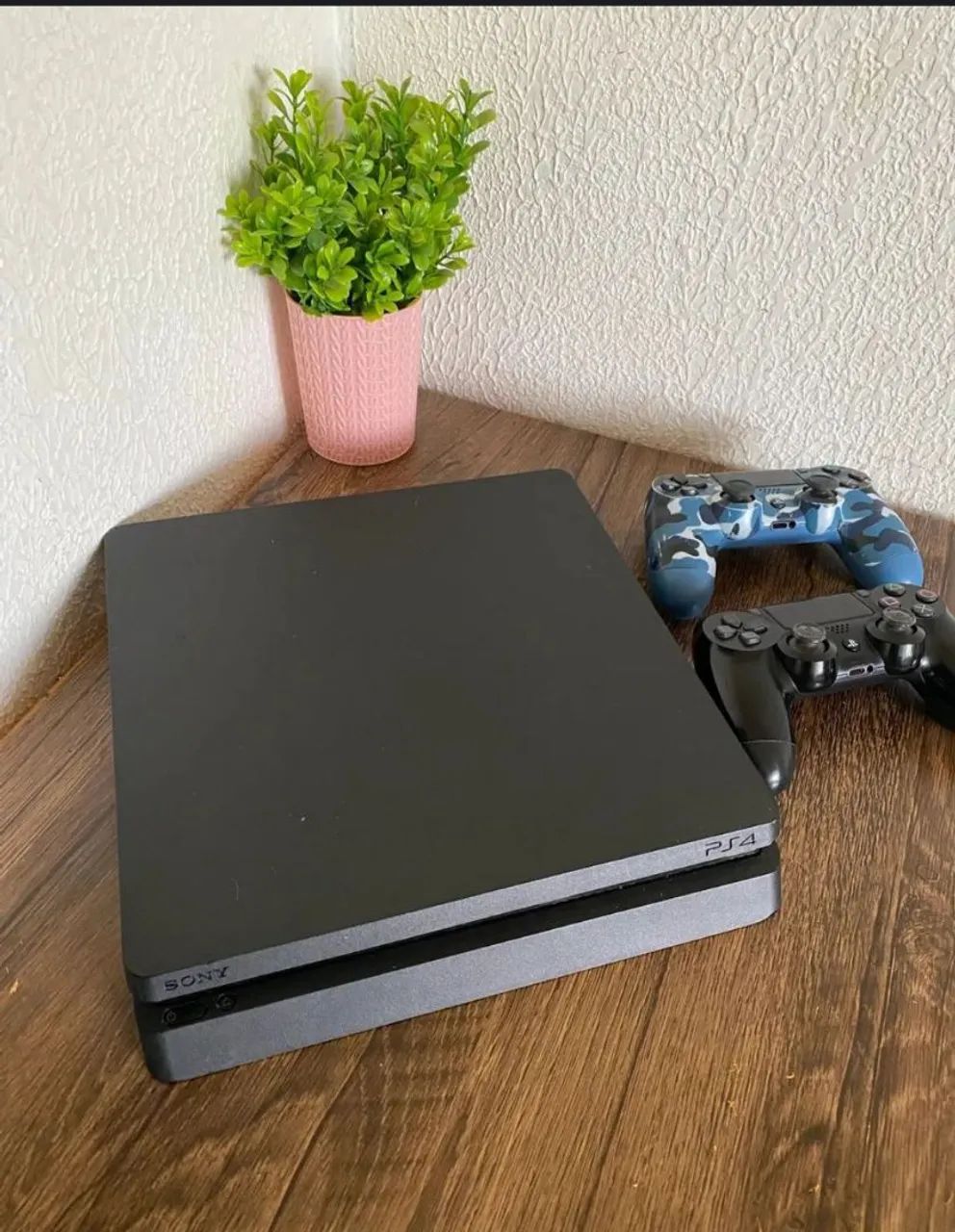 Ps4 slim 1TB 