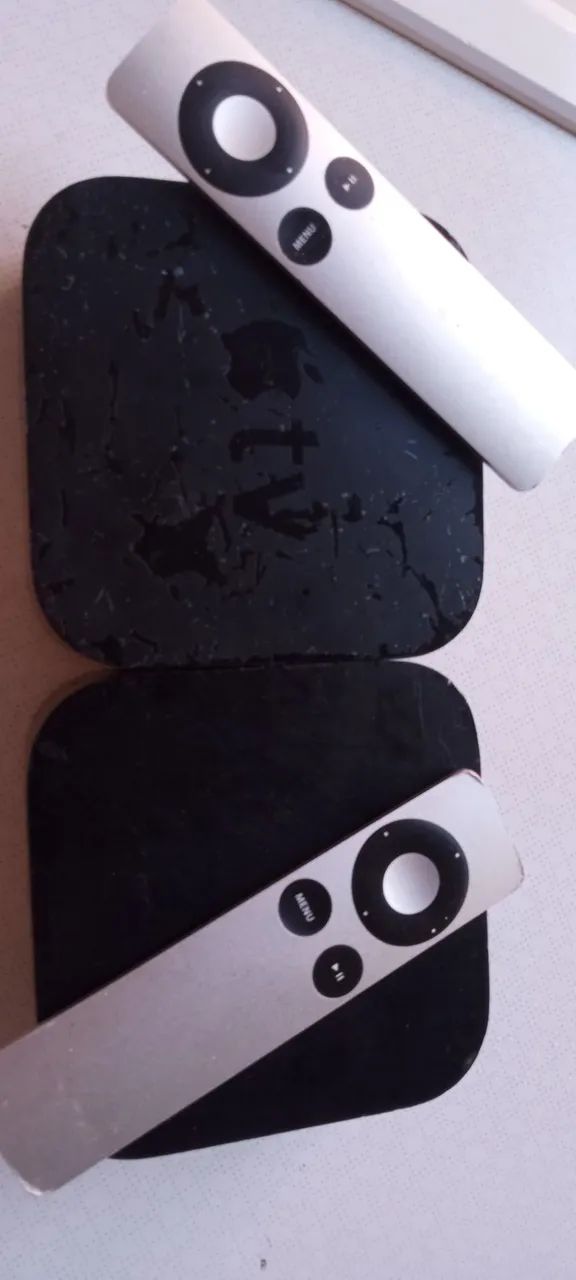 4 aparelhos Apple tv usados 32GB e 3th geração  - Foto 3