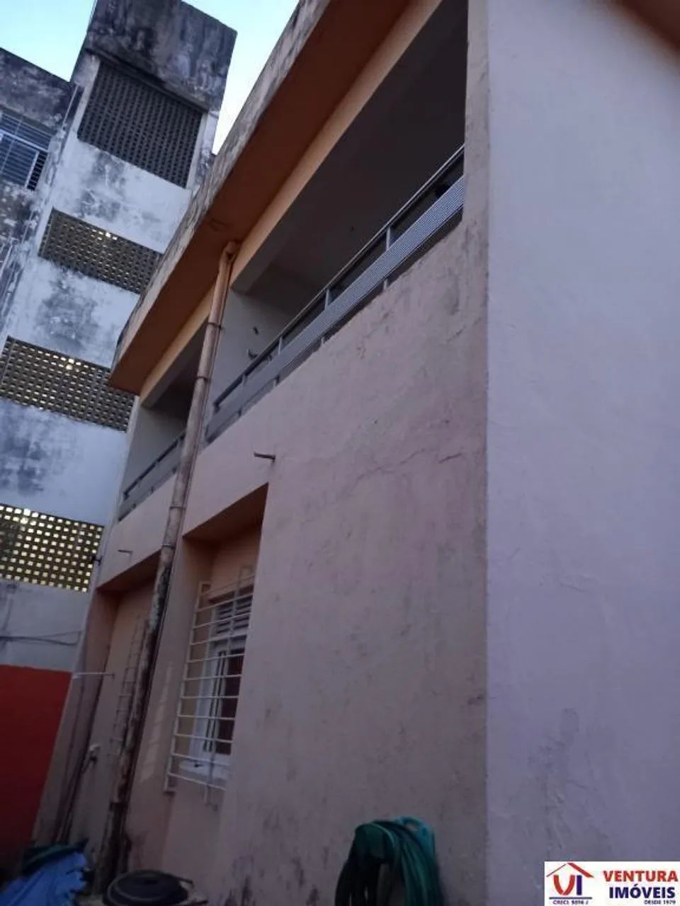 Casa à Venda em Bairro Novo
