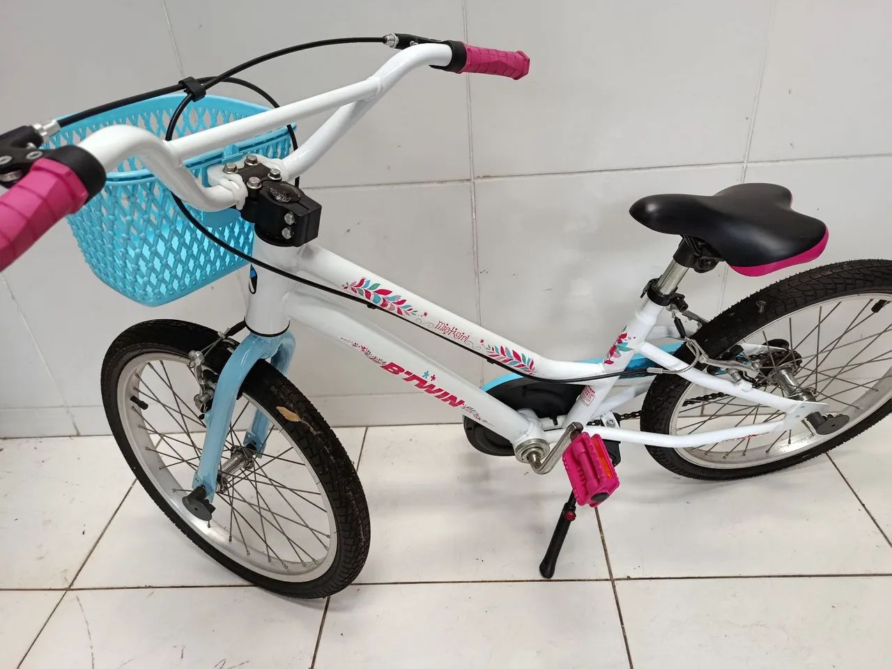 Bicicleta aro 20 b,twin praticamente nova  - Foto 5