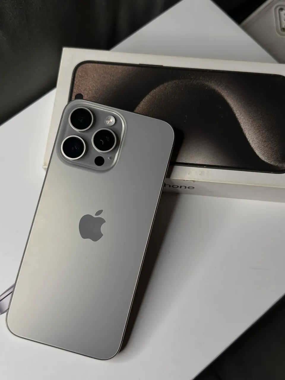 iPhone 15 Pro Max Titanium - 256gb